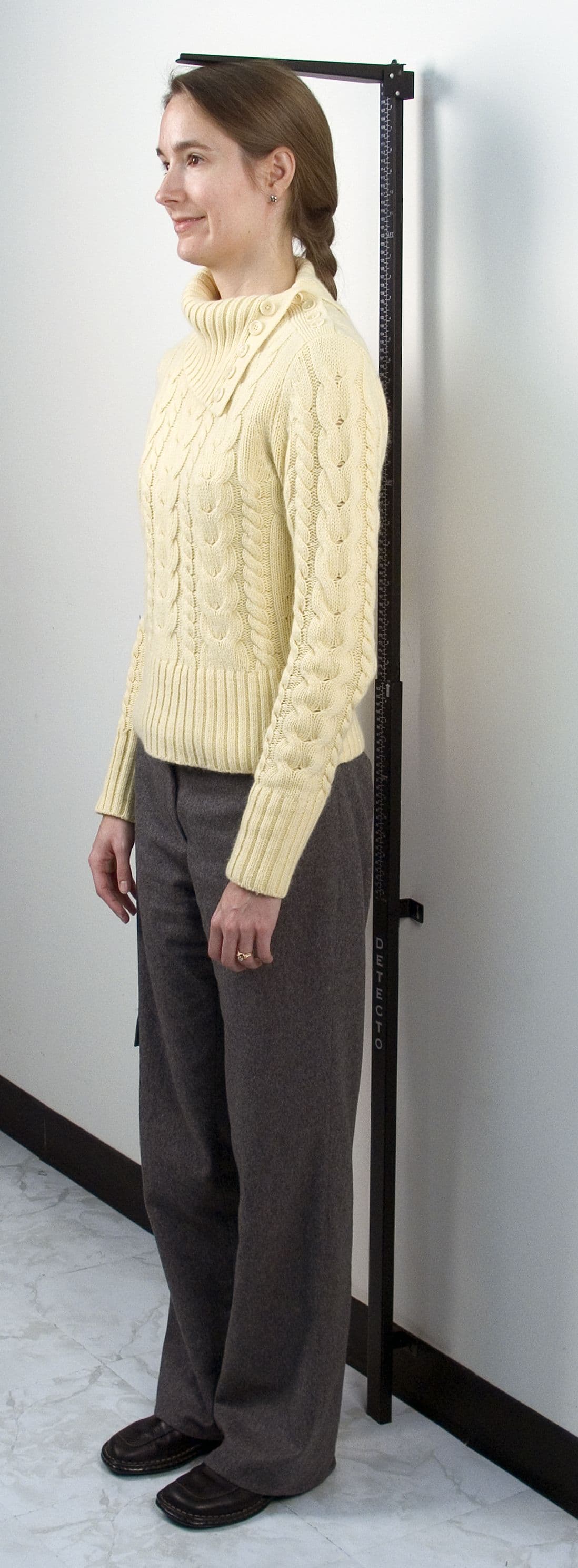 3PHTROD_WM_HeightRod_WideShot.jpg