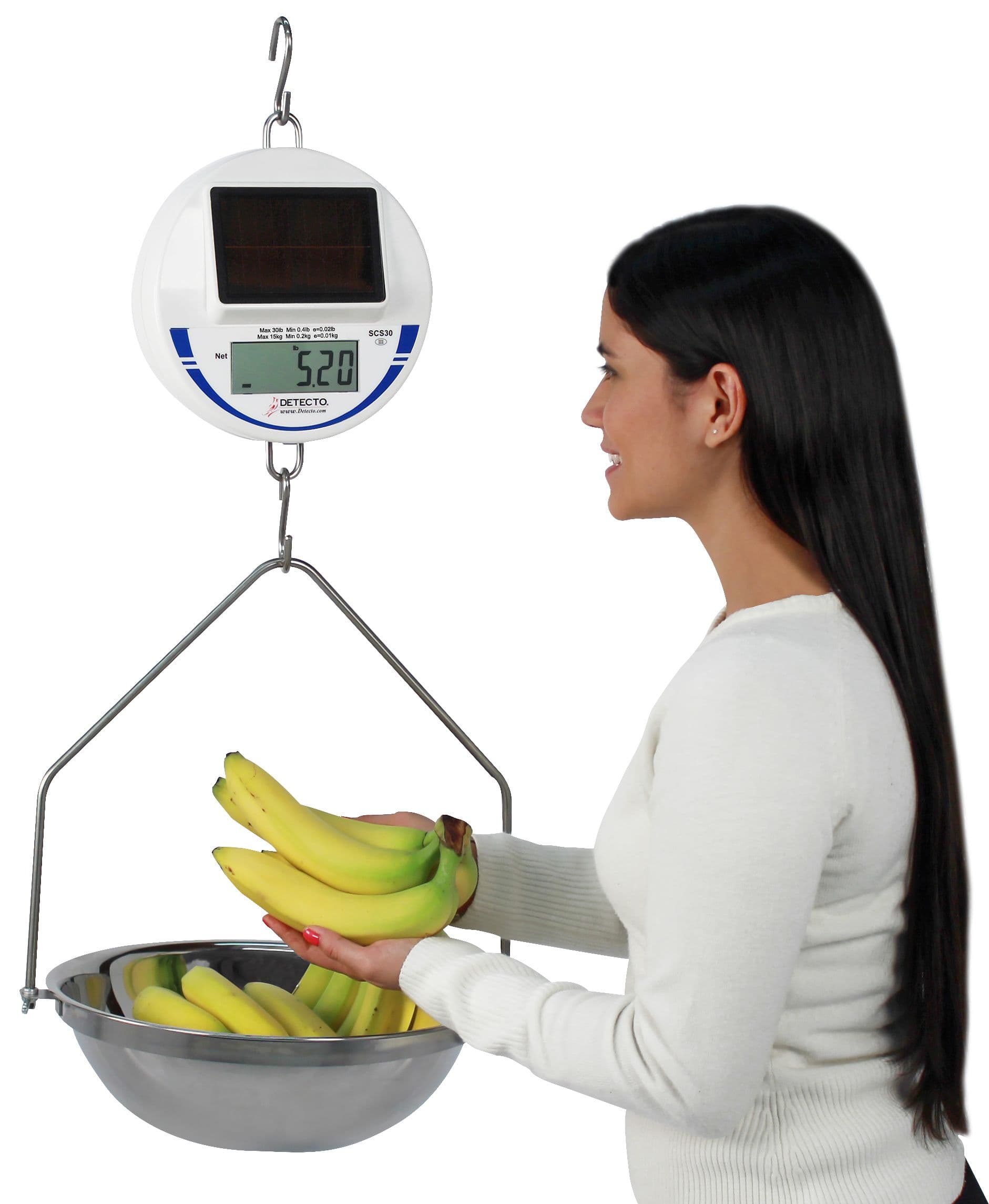 SCS30_Produce-Section_Weighing-Bananas.jpg