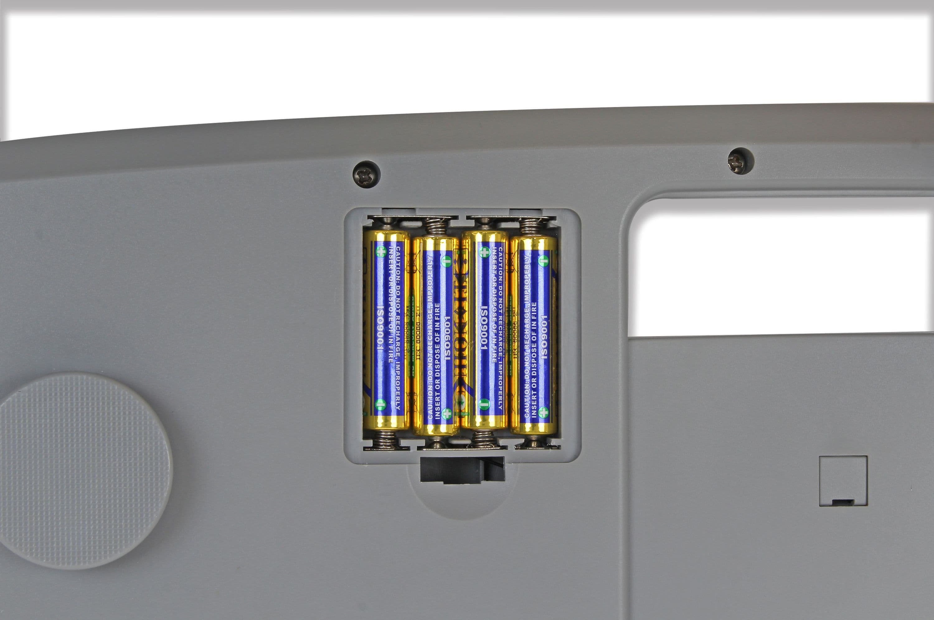 SlimPro-Battery_Compartment.jpg